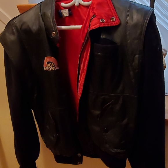 Vintage Triumph World Tour '85 Unisex bomber jacket - Picture 4 of 11